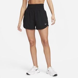 Nike One Women's Dri-FIT Ultra High-Waisted 3" Brief-Lined Shorts Size M (8–10)